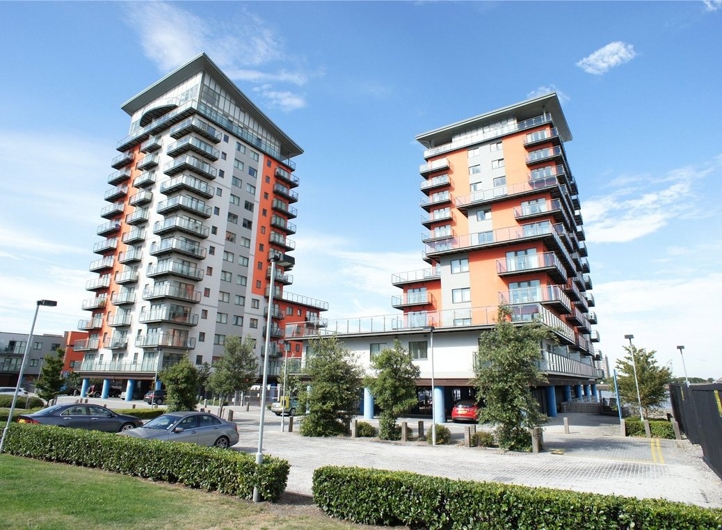 Mast Quay
